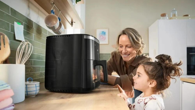 Аэрогриль Bosch MAF671B0,  черный
