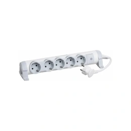 Многорозеточный блок Legrand''Комфорт'' 5 x 2К+З с кабелем длиной 1,5 м 694631
