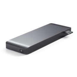 USB-хаб Satechi Type-C USB 3.0 Passthrough Hub для Macbook 12". Порты: 1x USB-C, 2 x USB 3.0, SD, microSD. Цвет серый космос. (ST-TCUPM)
