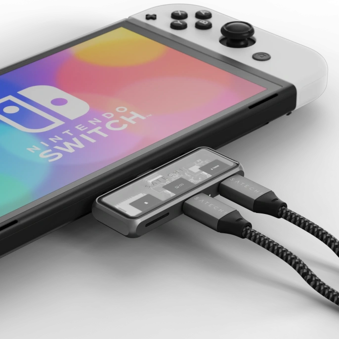 Хаб Satechi Mobile XR Hub PD 100W with microSD. Цвет: серый (ST-HXRSDM)