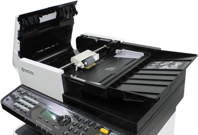 Лазерное МФУ Kyocera Ecosys M2135dn 1102S03NL0 (A4, 512Mb, LCD, 35стр/мин, USB2.0, сетевой, ADF, двуст.печать)