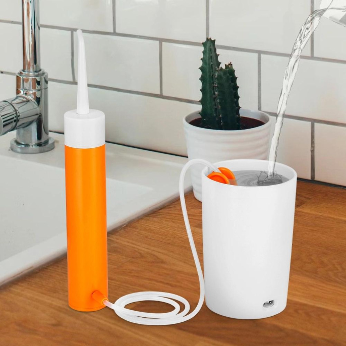 Ирригатор KitFort КТ-2957-4 цвет:оранжевый и белый