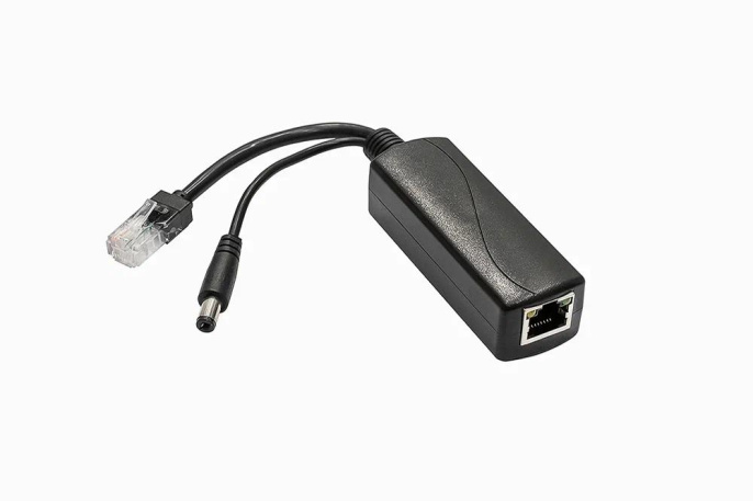PoE-сплиттер Fast Ethernet/ PoE-сплиттер Fast Ethernet. Соответствует стандартам PoE IEEE 802.3af. Предназначен для питания оконечных сетевых устройств, не поддерживающих PoE. Порты: вх. - RJ45 10/100 Base-T, IEEE 802.3af , вых. - кабель RJ45 10/100 Base-