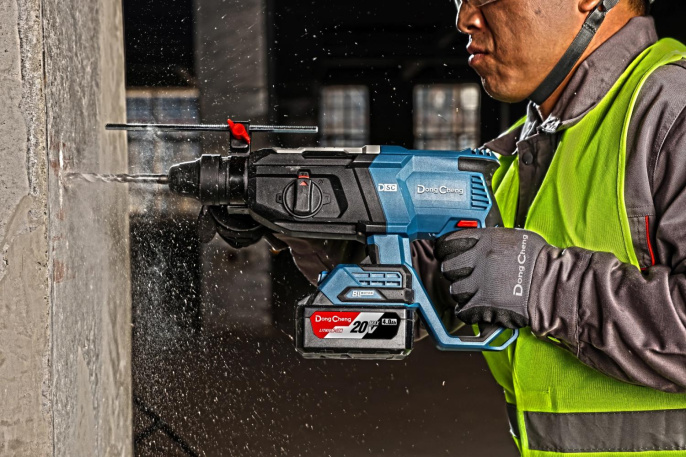 Перфоратор DONGCHENG DCZC02-26 Li-Ion, 4Ач [dczc02-26(type em)]