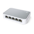 TP-Link TL-SF1005D Настольный коммутатор с 5 портами 100 Мбит/с