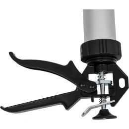 Алюминиевый закрытый пистолет для герметика 0.3 л Gigant GCG-2