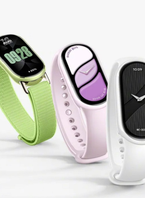 Показали Xiaomi Mi Band 10: керамический дизайн и увеличенный дисплей