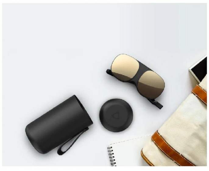 Футляр для HTC VIVE Flow 99H12268-00