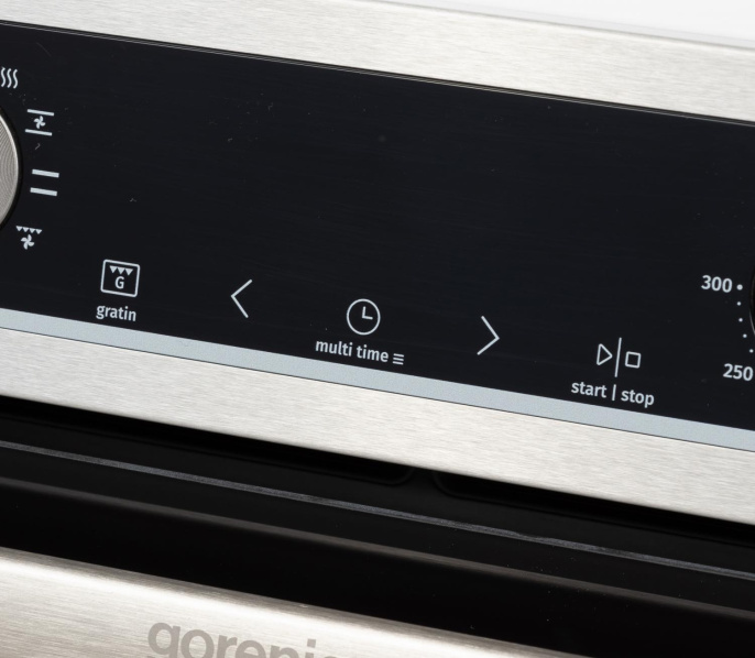 Духовой шкаф электрический Gorenje BO6735E05X,  77л,  дверца с 2 стеклами,  нержавеющая сталь