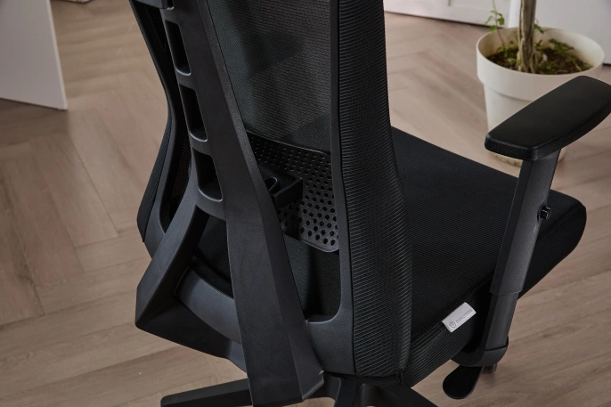 Кресло офисное компьютерное EVOLUTION ErgoLine 3 Black