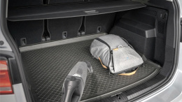 Автомобильный пылесос Ritmix CVC-002