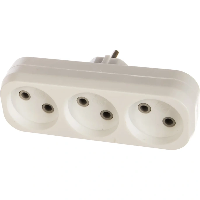 Разветвитель Smartbuy 3 гнезда без заземления плоский 10А 250B SBE-10-A02-3