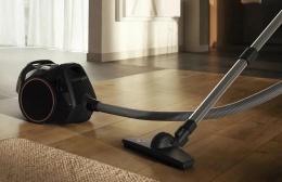 Пылесос Miele Boost CX1 125 Gala Ed Obsidian, 890Вт, черный/черный