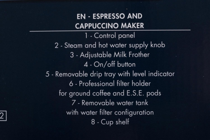 Кофеварка DeLonghi EC685.R,  рожковая,  красный [0132106271]