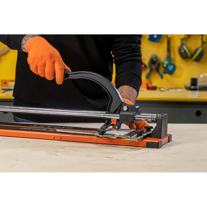 Рельсовый плиткорез Gigant Professional 600 мм PTC-600