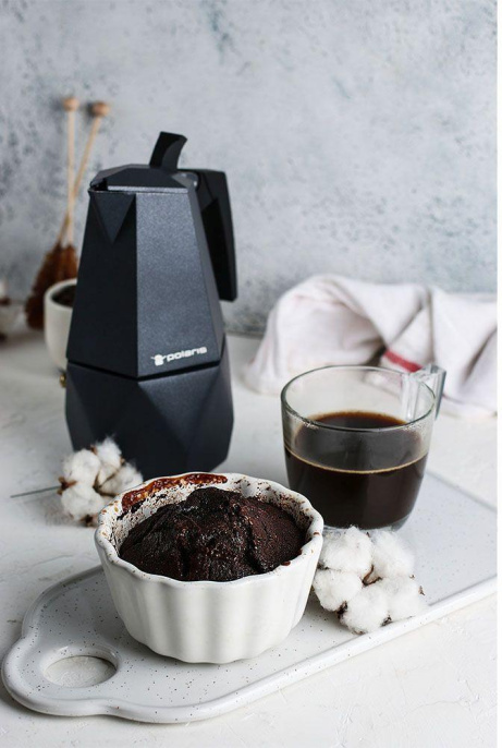 Кофеварка гейзерн. Polaris Kontur-4C алюминий серый [015182]