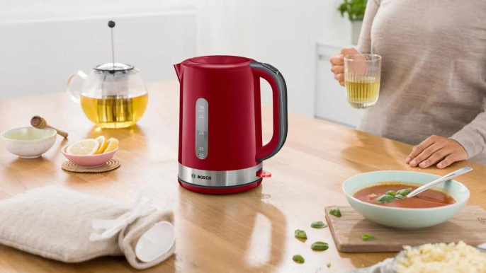 Чайник электрический Bosch TWK6A514 1.7л. 2200Вт красный корпус: пластик