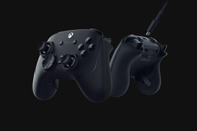 Игровой контроллер Razer Wolverine V3 Pro - Black gamepad/ Razer Wolverine V3 Pro - Black Gamepad