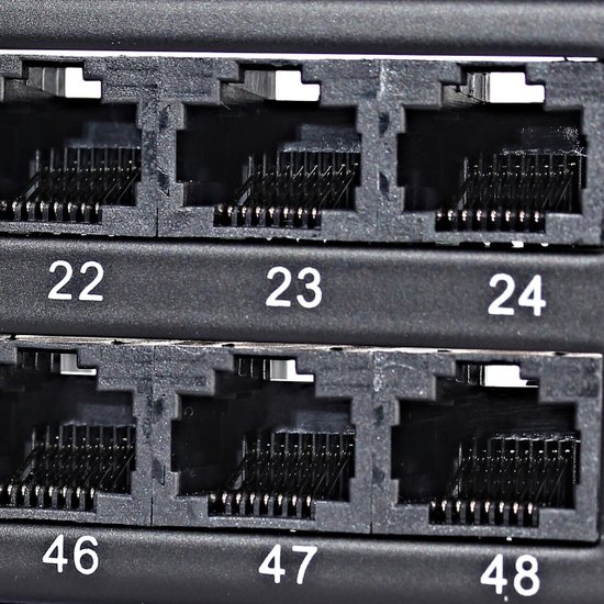 Патч-панель 19", 24 порта RJ-45, кат.5e, W&T Krone IDC, 1U WT-2178A-KR