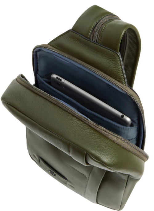 Рюкзак слинг Piquadro Russel CA6764W137/VE2 хаки кожа