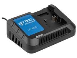 Зарядное устройство BULL LD 4002 1 слот, 4 А XLTpro 0329179