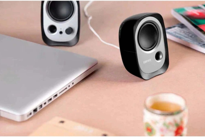 Колонки Edifier R12U 2.0 черный 4Вт портативные (R12U-BLACK)