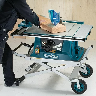 Настольная пила Makita MLT100N