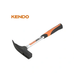 Молоток кровельщика KENDO 600 гр 25111