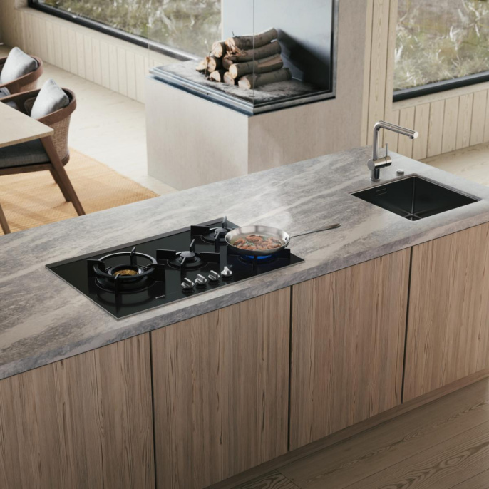 Газовая варочная панель ASKO/ Арт. 741476 Газовая варочная панель ASKO, 4 зоны,материал стеклокерамика,кольцо для вока-чугун,электроподжиг,конфорка Fusion ,цвет черный HG8843BGB1