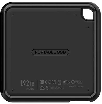 Накопитель SSD Silicon Power USB-C 240Gb SP240GBPSDPC60CK PC60 1.8" черный