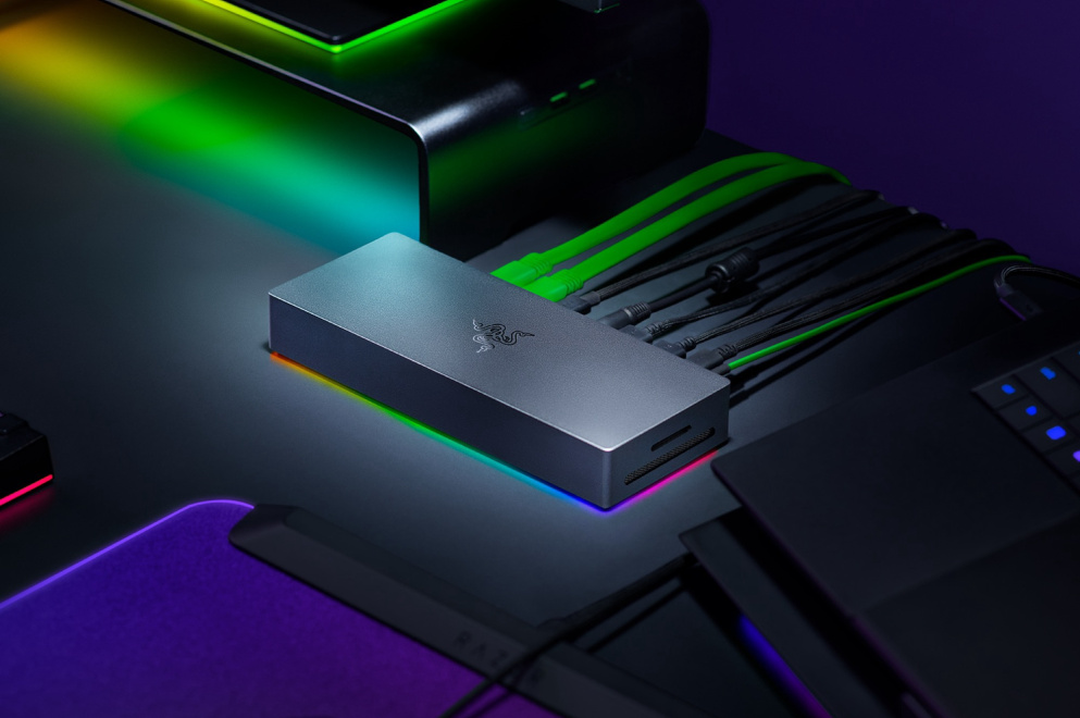 Новая док-станция Razer получила 11 портов и поддерживает три монитора
