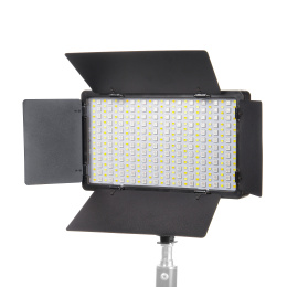 Осветитель светодиодный Falcon Eyes LedPRO 30R 32737