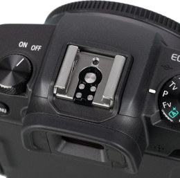 Фотоаппарат Canon EOS RP черный 26.2Mpix 3" 4K WiFi LP-E17 без объектива