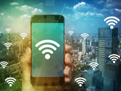 HUAWEI выпустила компактный роутер со слотом для SIM-карты