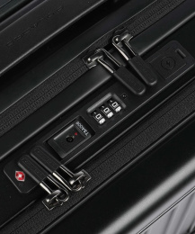 Чемодан Piquadro PQ Light, 23х41х40 см, черный [bv6552pql/no]