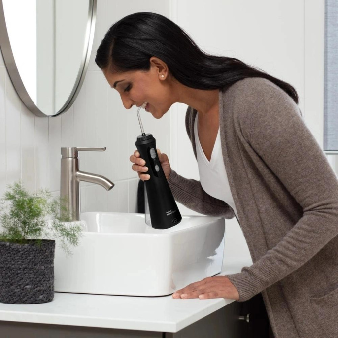 Ирригатор WATERPIK WP-492 EU цвет:черный