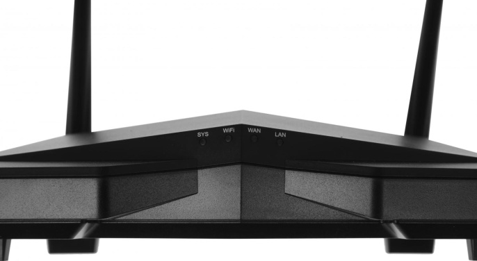 Маршрутизатор Tenda AC6 Двухдиапазонный WiFi роутер AC1200 до 300 Мбит/с на 2,4 ГГц + до 867 Мбит/с до 5 ГГц, LAN 3x100 Мбит/с, WAN 1x100 Мбит/с, 4*5dBi антенны