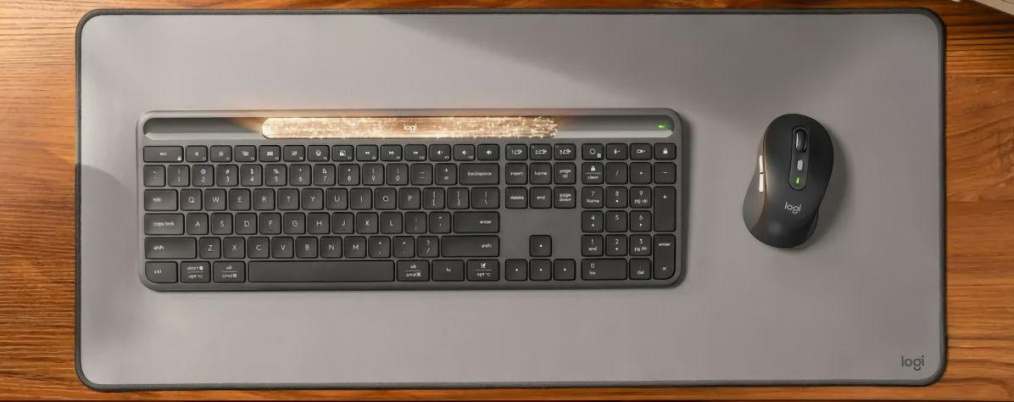 Новая клавиатура Logitech K980 лишена разъёмов и батареек