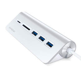 USB-концентратор Satechi Type-C USB Hub & Micro/SD Card Reader. Интерфейс USB-C. 3 порта USB 3.0 , слоты для карты памяти. Цвет серебряный. (ST-TCHCRS)