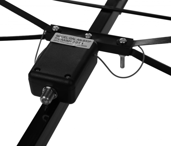 Антенна телевизионная Gal AN-830p 13дБ пассивная черный