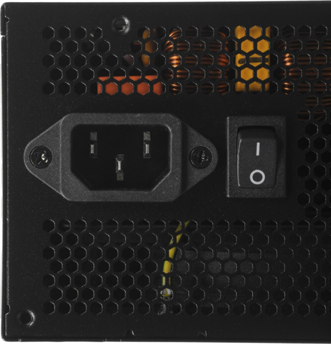 Блок питания Montech ATX 750W CENTURY GOLD G5 80+ gold 20+4pin APFC 120mm fan 10xSATA Cab Manag RTL (CENTURY GOLD G5 750)