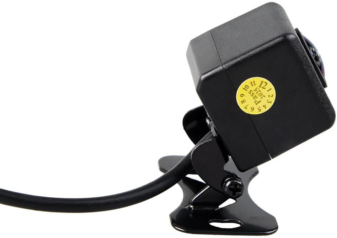 Камера заднего вида Silverstone F1 IP-661 AHD универсальная (CAM-IP-661AHD-CVBS)