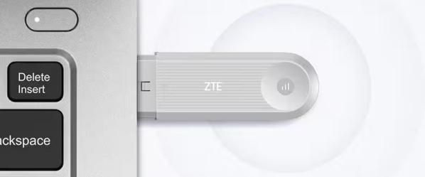 ZTE представила компактный 5G-роутер с разъёмом для SIM-карты