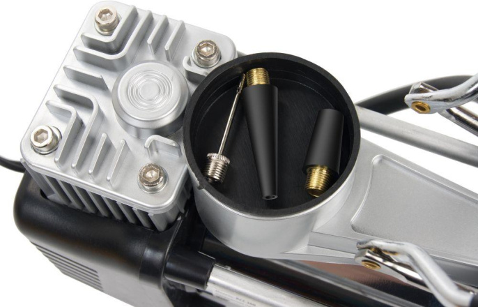 Автомобильный компрессор STARWIND CC-300