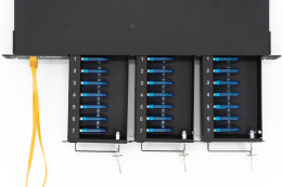 Сетевой концентратор USB NIO-EUSB 21ipcln USB/IP хаб на 21 порт с 2 блоками питания