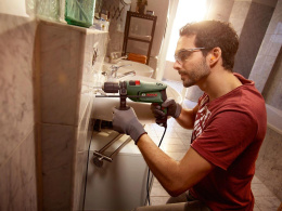 Дрель ударная Bosch EasyImpact 600 600Вт патрон:быстрозажимной реверс кейс в комплекте 0603133020