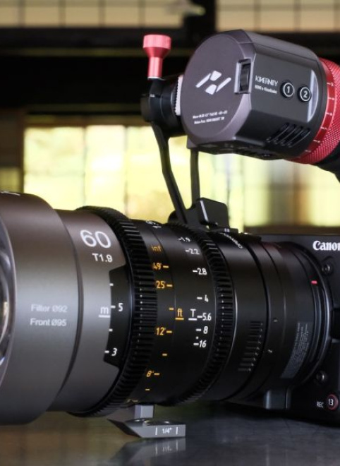 Canon анонсировала компактную камеру EOS C50 для блогеров и видеографов