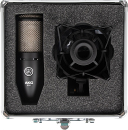 Микрофон проводной AKG P220 черный