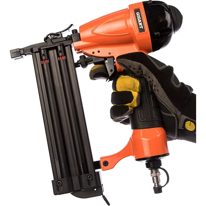 Гвоздезабивной пистолет (гвозди 47/F/055/049/300/J/SK50; длина гвоздей 15-50 мм) Gigant NG50