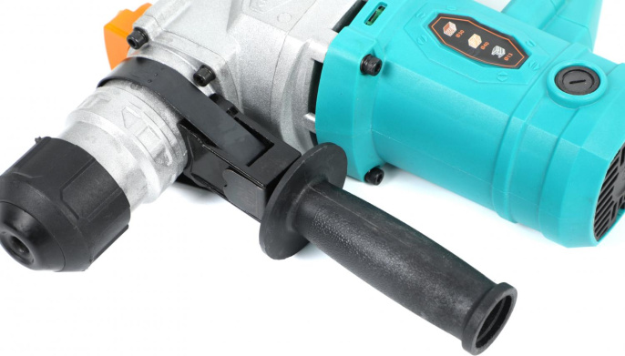 Перфоратор Bort BHD-1200 патрон:SDS-plus уд.:5Дж 1100Вт кейс в комплекте